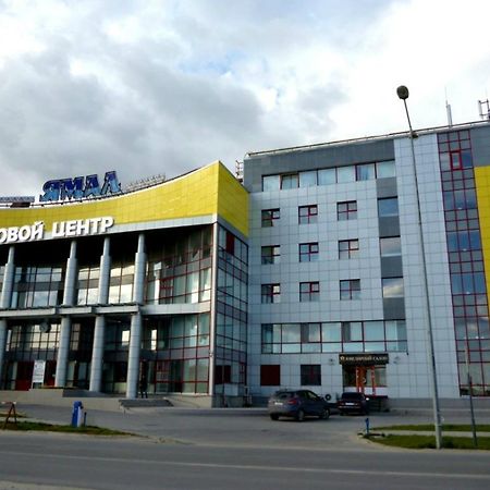 Yamal Hotell Novyj Urengoj Exteriör bild